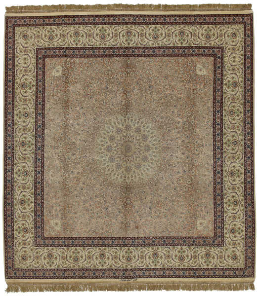 Isfahan Персийски връзван килим 267x250
