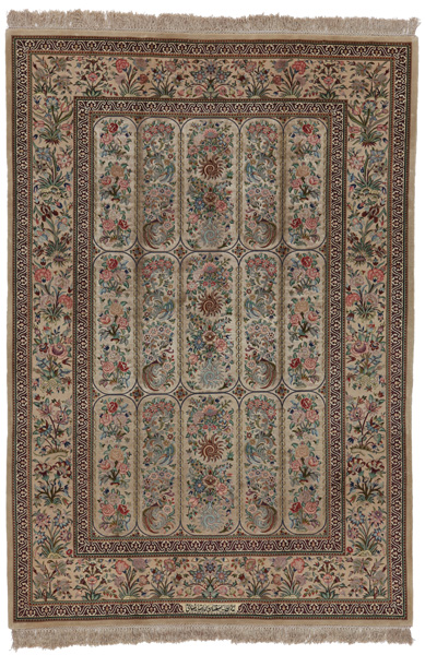 Isfahan Персийски връзван килим 212x147