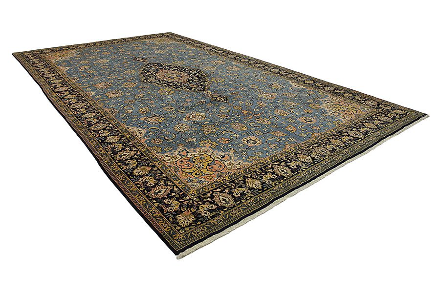 Isfahan Персийски връзван килим 560x325 - Снимка 1