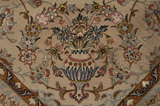 Isfahan Персийски връзван килим 242x196 - Снимка 7